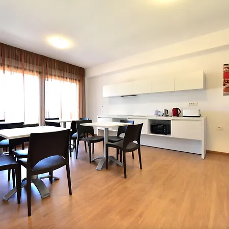 Trip & Breakfast Bed and breakfast 4*