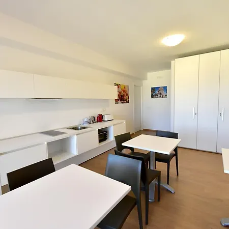 Trip & Breakfast Bed and breakfast 4*