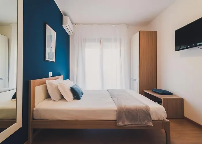 Bed & Breakfast Trip & Breakfast